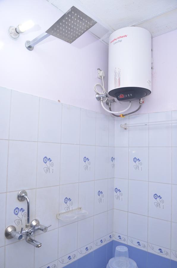 Oyo 8076 Hotel Europe Plaza Lakhnau Kültér fotó